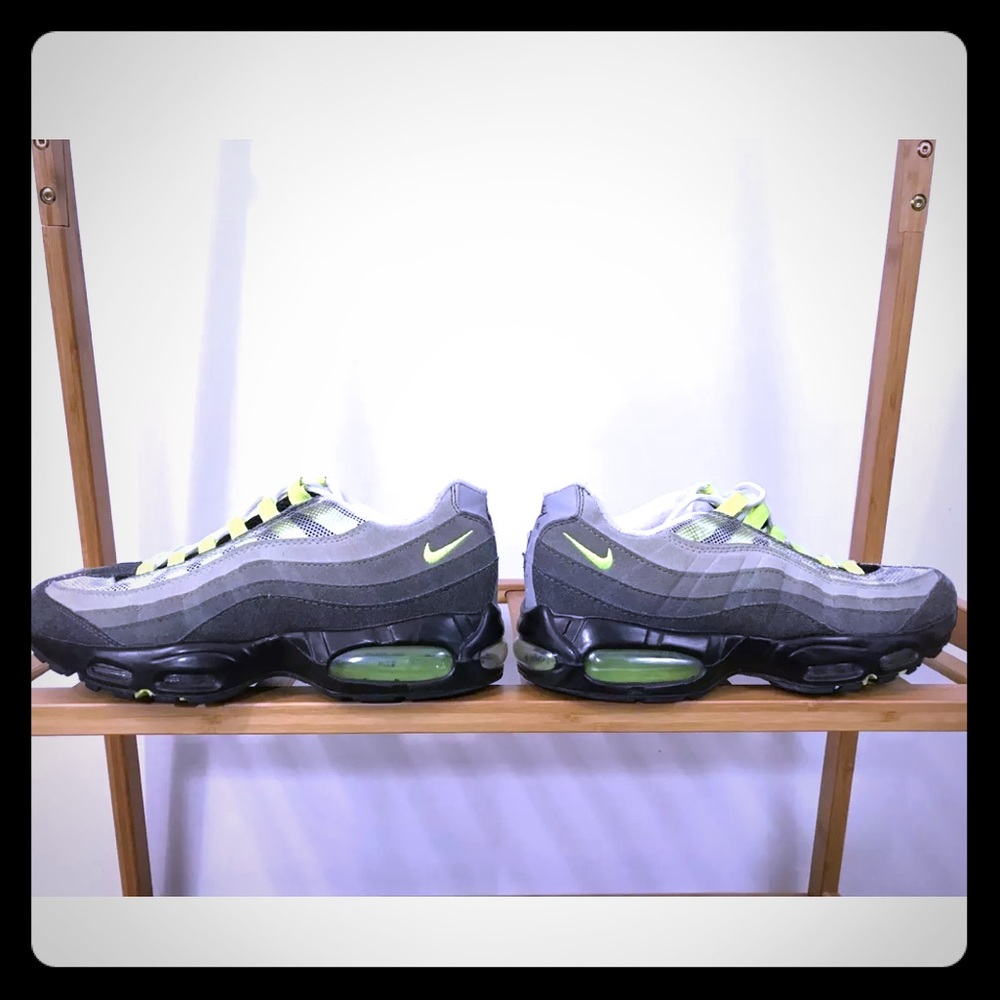 Nike | Men’s Air Max ‘95 OG Neon Green & Gray